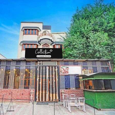 Super Collection O Mathura Near Railway Station Buitenkant foto